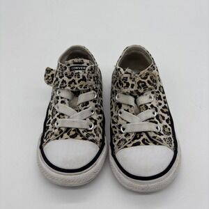 Converse‎ Baby Cheetah Print Gym Shoes Size 6 Slip On With Easy Closure